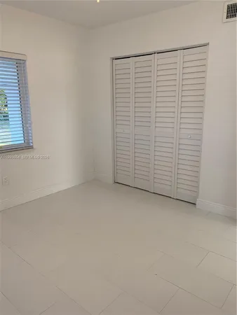 $2,600 | 2833 Southwest 38th Avenue, Unit 2833, Miami, FL 33134