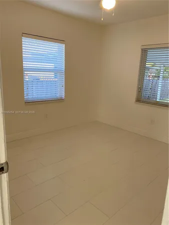 $2,600 | 2833 Southwest 38th Avenue, Unit 2833, Miami, FL 33134