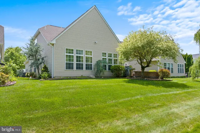 $675,000 | 37 Monte Carlo Drive, Hamilton, NJ 08691