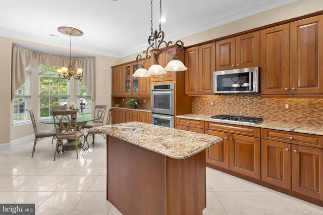 $675,000 | 37 Monte Carlo Drive, Hamilton, NJ 08691