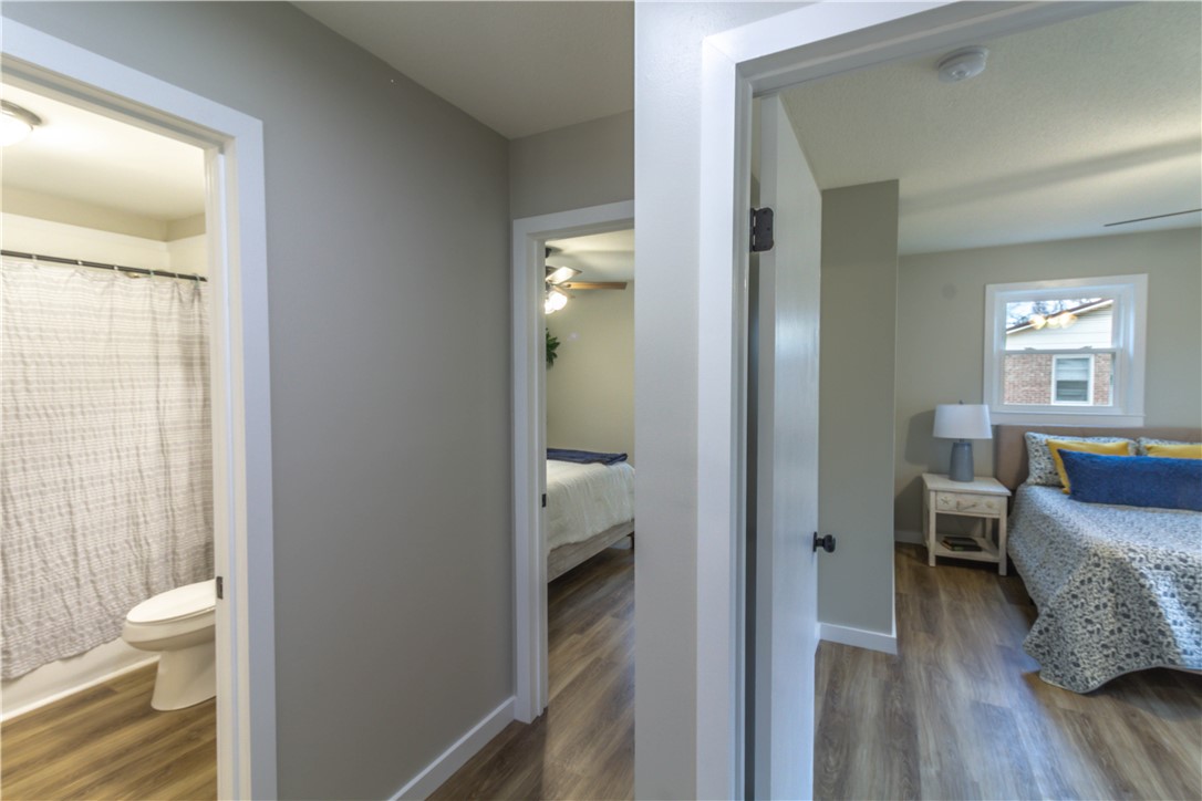 319 East Hampton Avenue Honea Path, SC 29654 - Photo 18 of 35