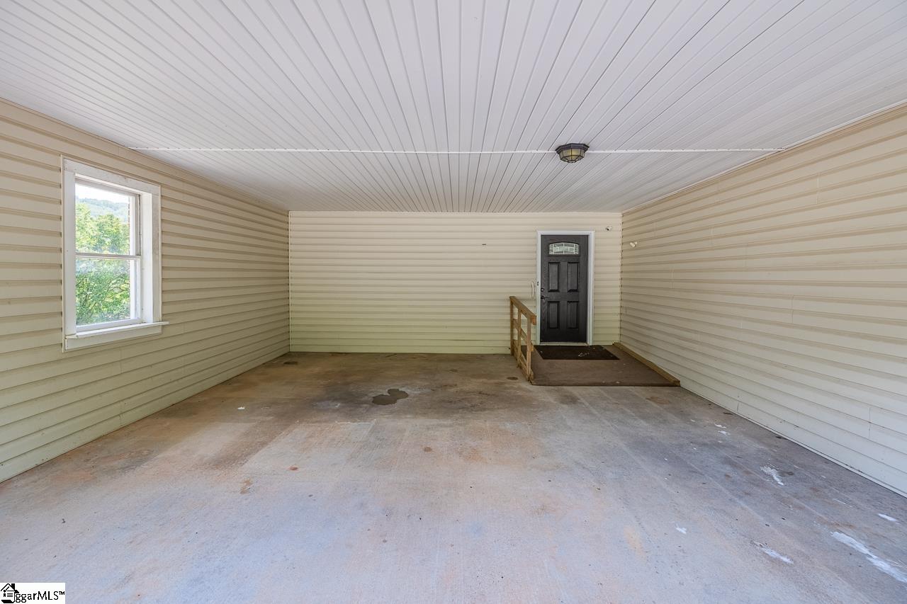 1038 Rhymes Lane Pickens, SC 29671 - Photo 29 of 41