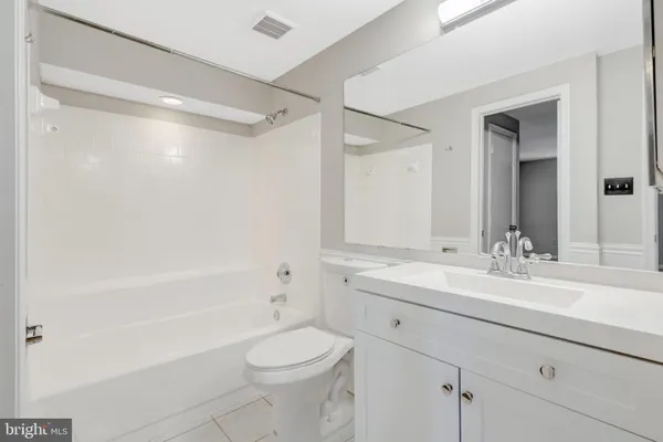 $2,250 | 6014 Havener House Way, Centreville, VA 20120