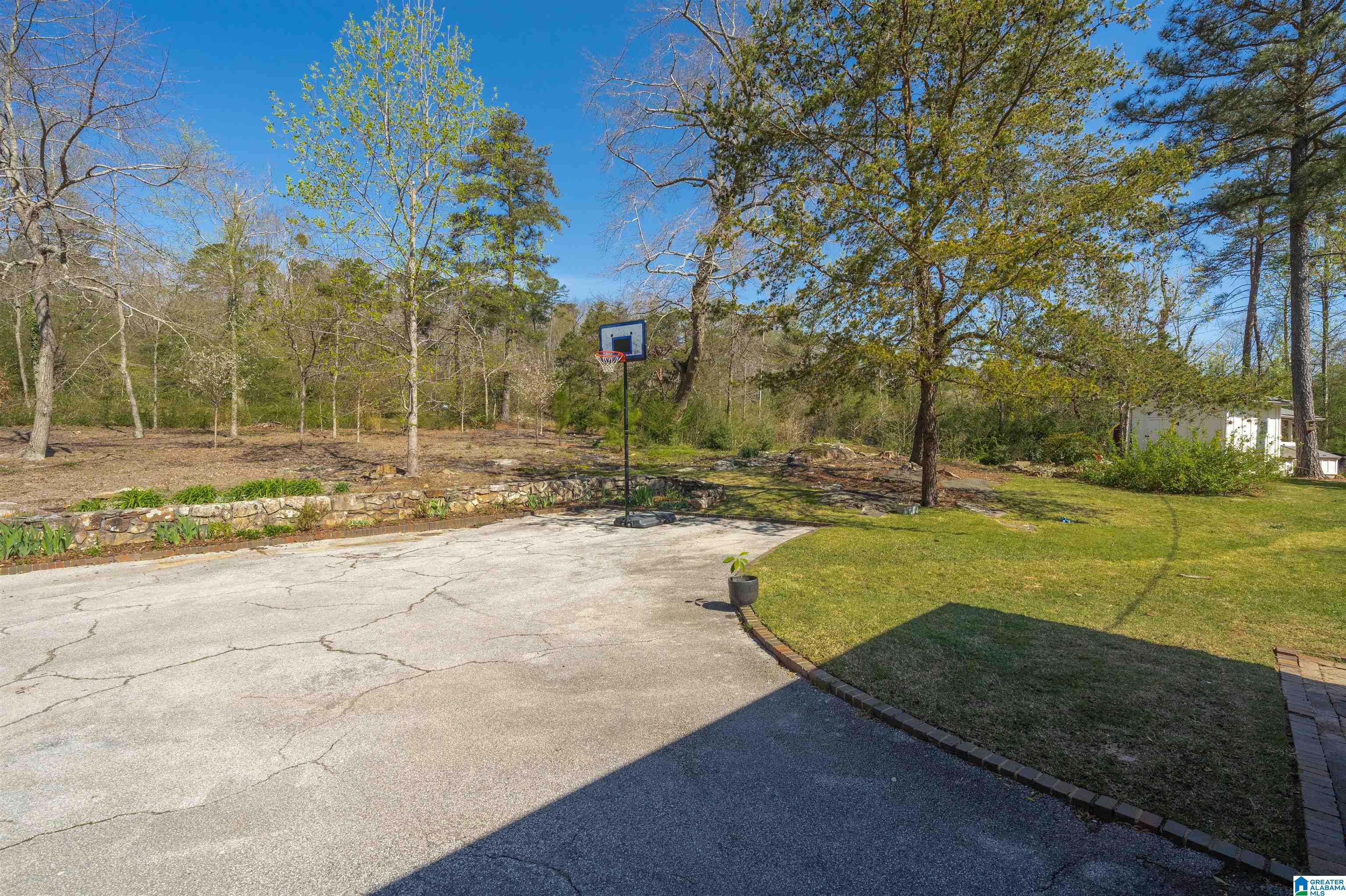 3025 Woodleigh Road Birmingham, AL 35223 - Photo 41 of 50