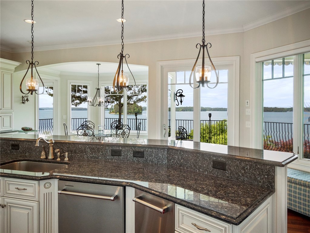 307 Wynswept Point Seneca, SC 29672 - Photo 28 of 49 Gallery Image 28