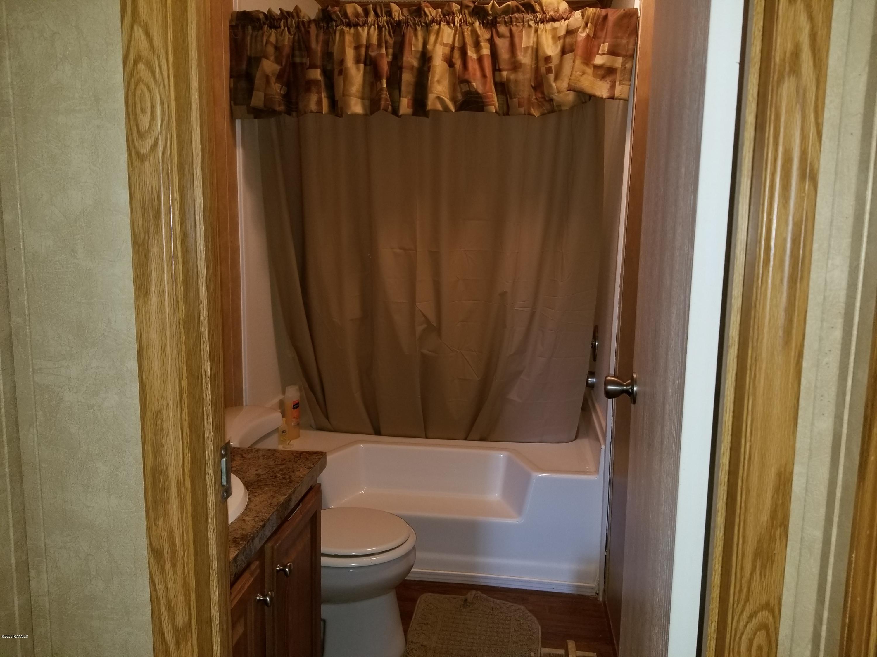 1529 Cousins Road Ville Platte, LA 70586 - Photo 11 of 19 Gallery Image 11