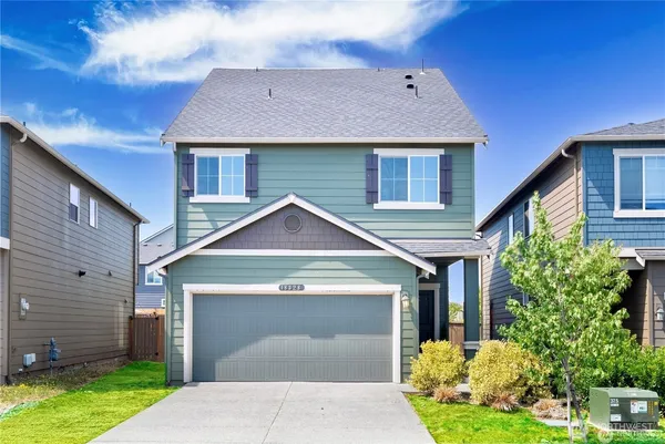 $3,100 | 18328 110th Avenue East, Puyallup, WA 98374