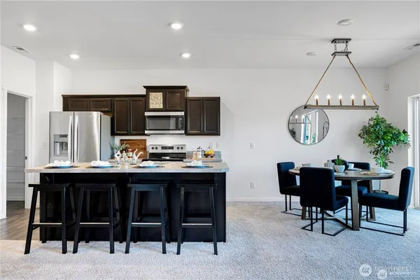 $3,100 | 18328 110th Avenue East, Puyallup, WA 98374