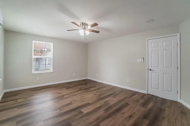 $1,500 | 4901 Curzon Avenue, Unit 105, Fort Worth, TX 76107