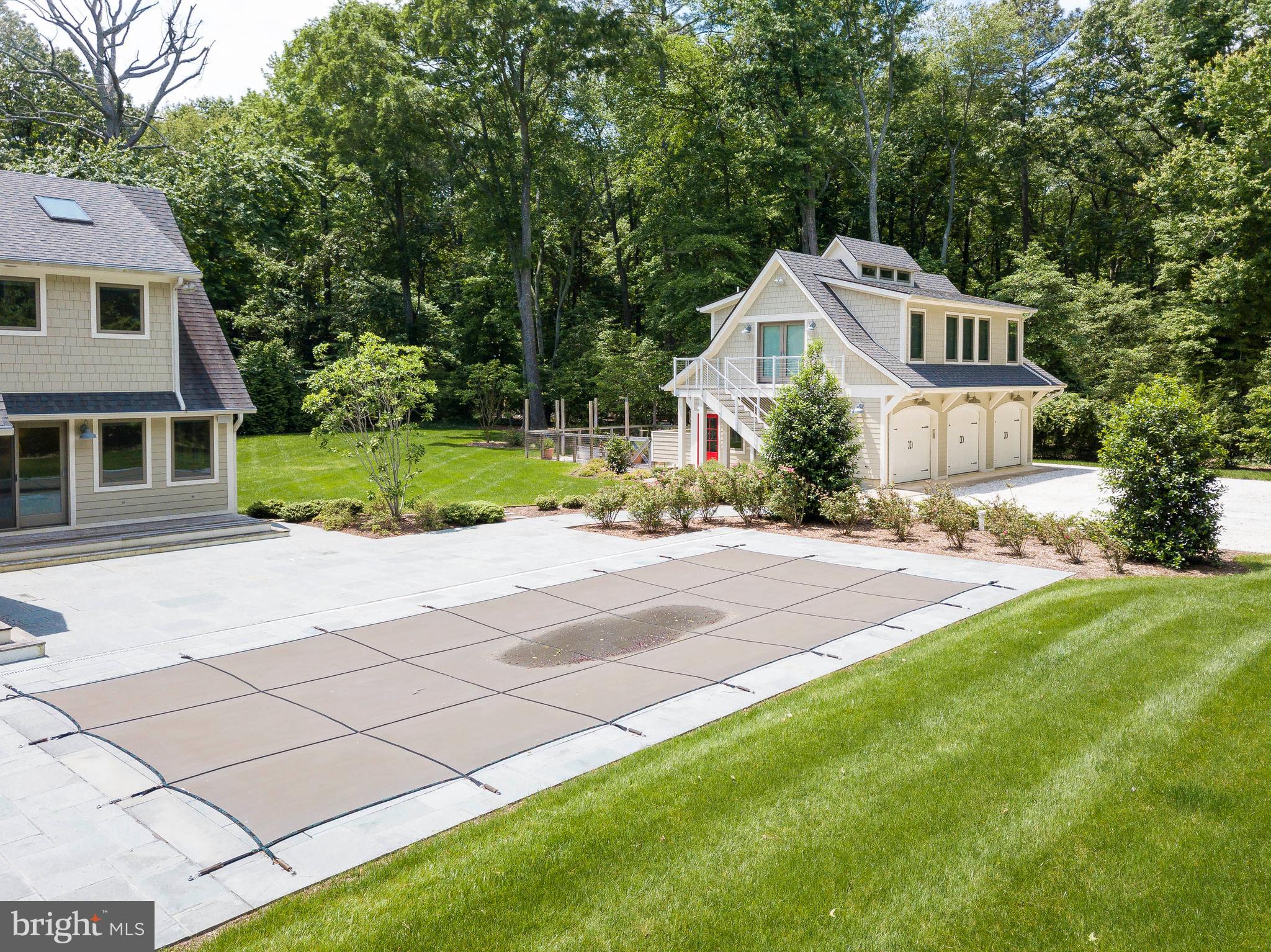 1439 Chancellor Point Road Trappe, MD 21673 - Photo 17 of 47 Pool view