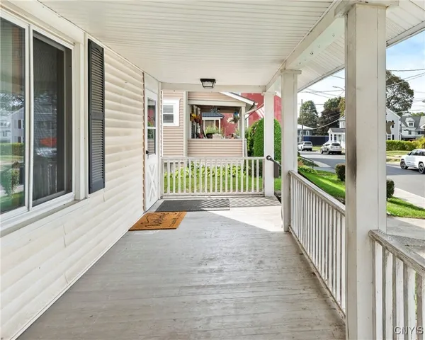 $165,000 | 124 Curtis Place, Auburn, NY 13021