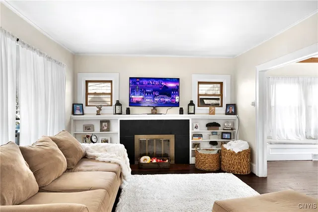 $165,000 | 124 Curtis Place, Auburn, NY 13021