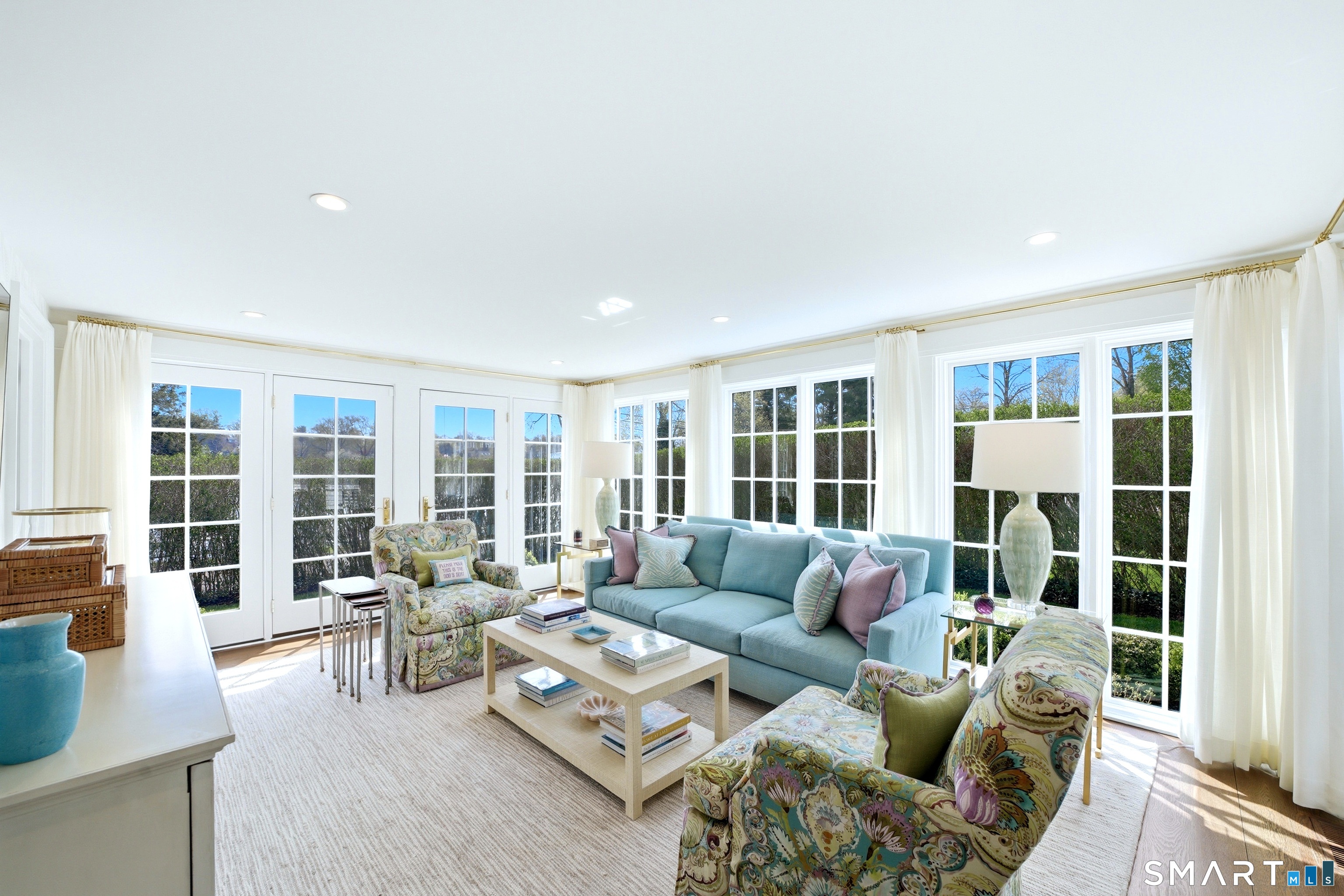 64 5 Mile River Road Darien, CT 06820 - Photo 13 of 40