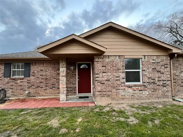 $2,000 | 27803 Calvert Road, Tomball, TX 77377