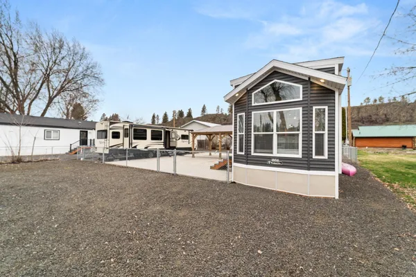 $395,000 | 18816 West Pommier Road, Cheney, WA 99004