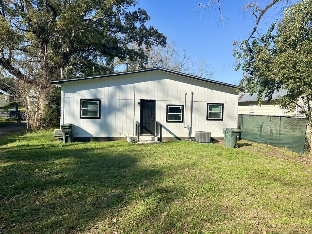 809 Dover Street Tallahassee, FL 32304 - Photo 16 of 27