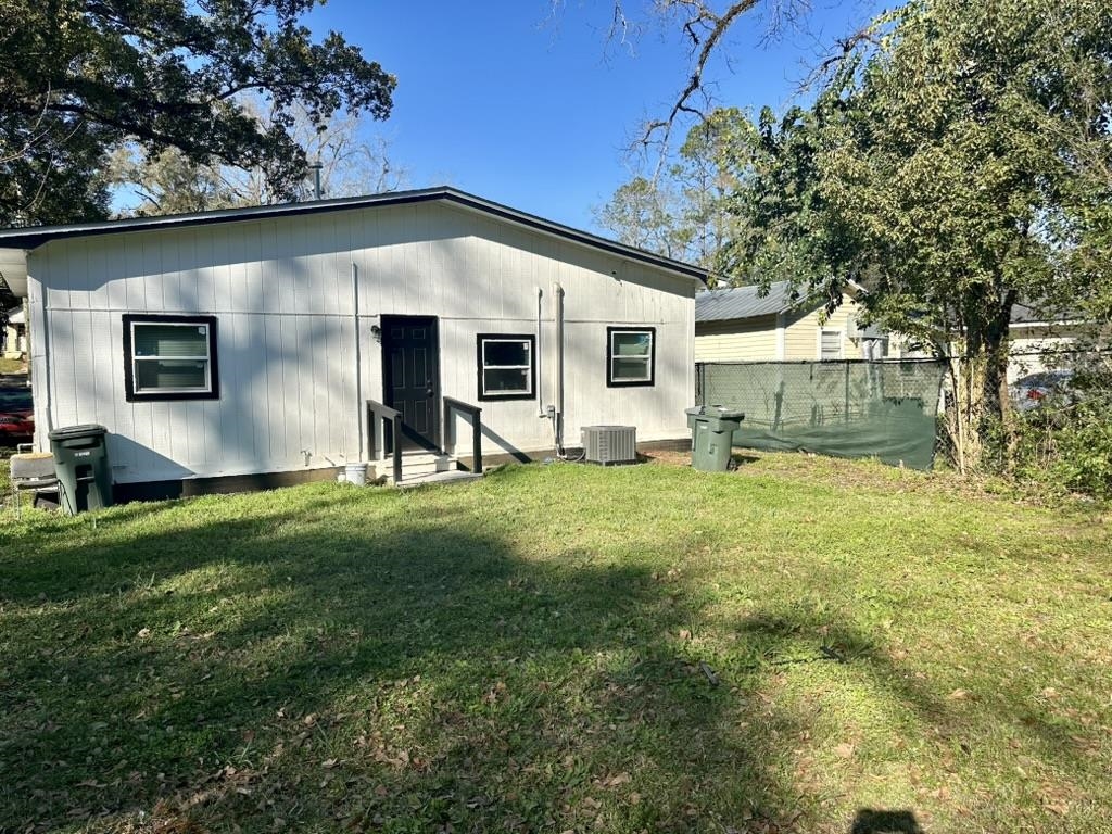 809 Dover Street Tallahassee, FL 32304 - Photo 17 of 27