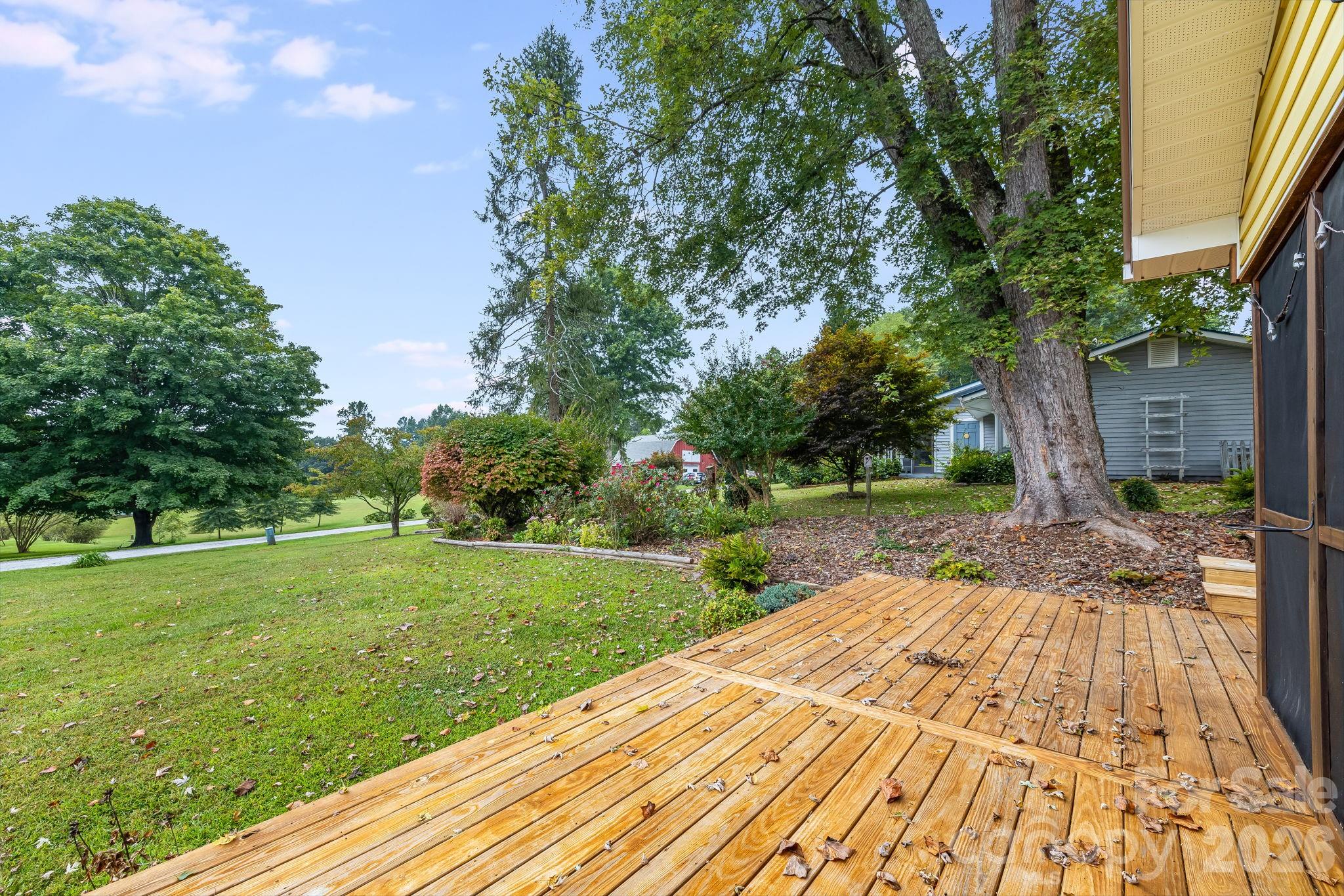 53 Armstrong Road Etowah, NC 28729 - Photo 34 of 46 Gallery Image 34