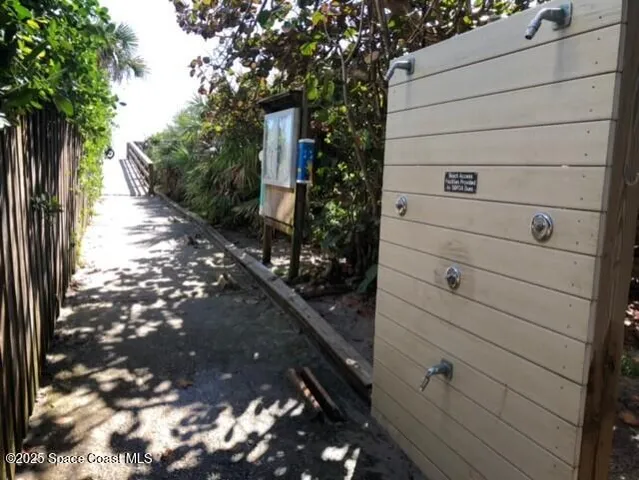 $694,500 | 332 Nikomas Way, Melbourne Beach, FL 32951