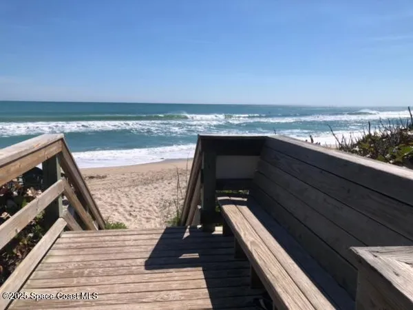 $599,900 | 332 Nikomas Way, Melbourne Beach, FL 32951