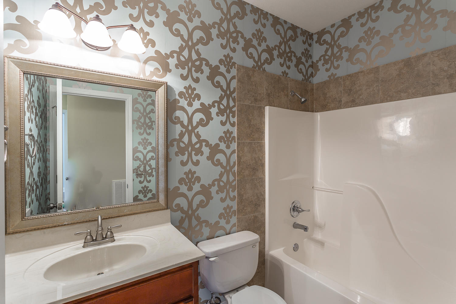 63 East Riley Street Chatsworth, GA 30705 - Photo 20 of 21 63 E Riley HD-15
