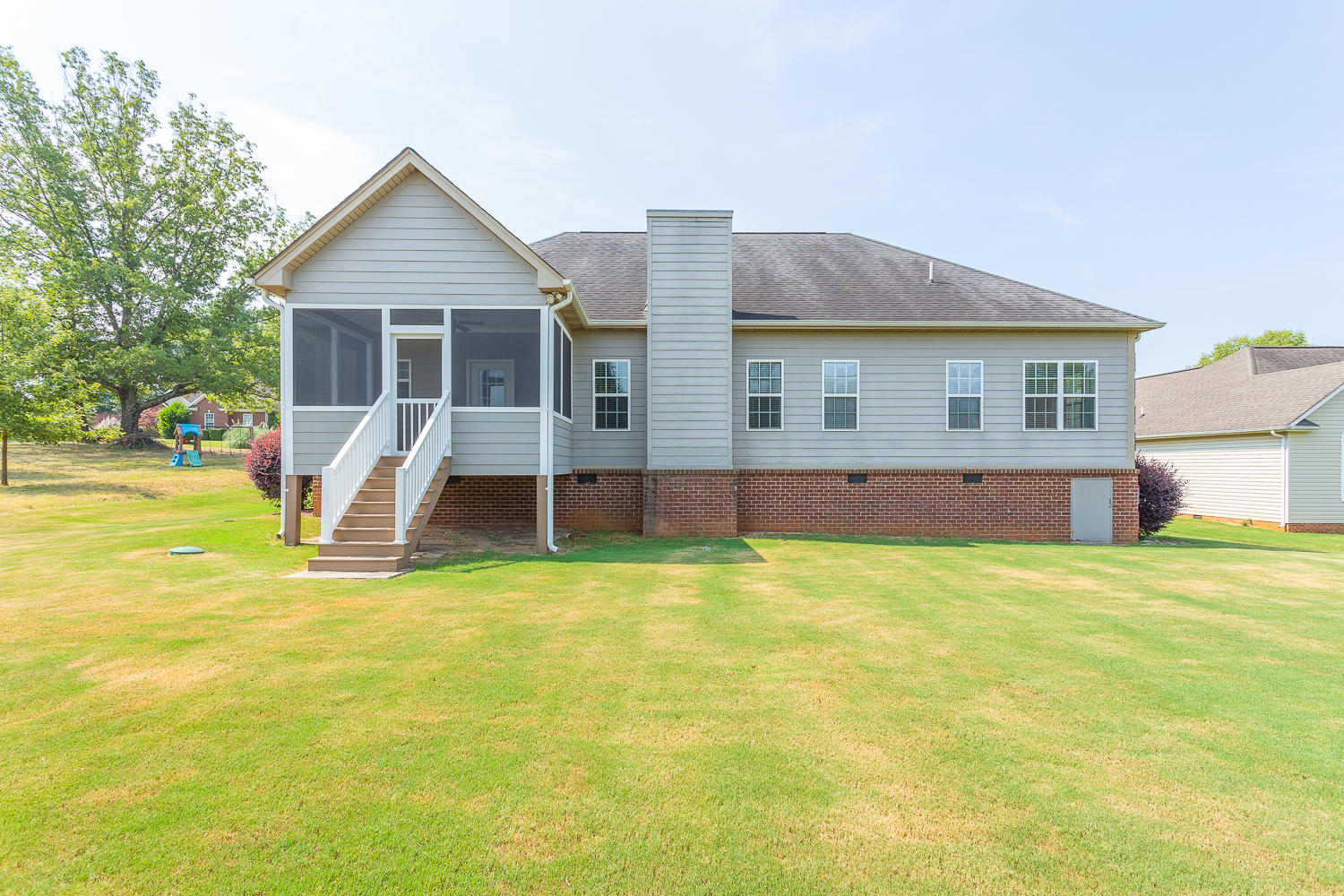 63 East Riley Street Chatsworth, GA 30705 - Photo 4 of 21 63 E Riley HD-4