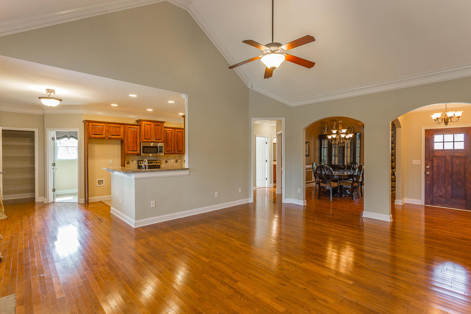 63 East Riley Street Chatsworth, GA 30705 - Photo 6 of 21 63 E Riley HD-6