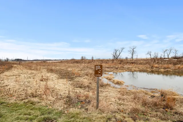 a view of ocean with city view