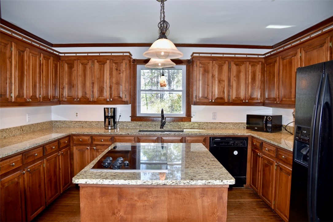 613 Issaqueena Trail Clemson, SC 29631 - Photo 14 of 49 Gallery Image 14