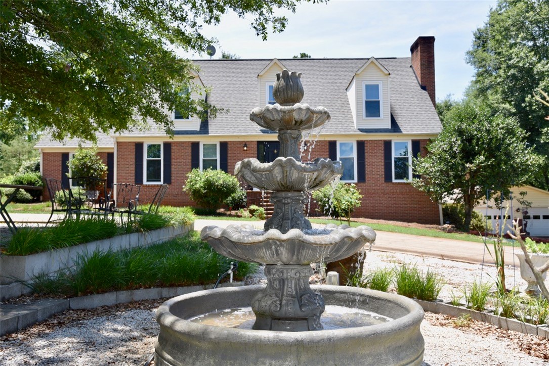 613 Issaqueena Trail Clemson, SC 29631 - Photo 2 of 49 Gallery Image 2