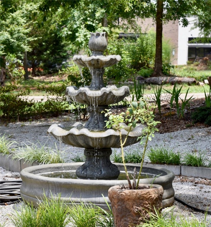 613 Issaqueena Trail Clemson, SC 29631 - Photo 32 of 49 Gallery Image 32