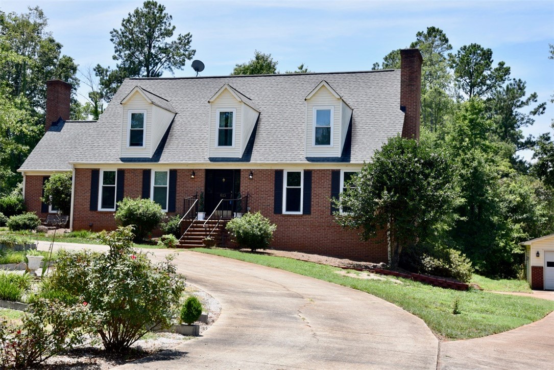 613 Issaqueena Trail Clemson, SC 29631 - Photo 4 of 49 Gallery Image 4