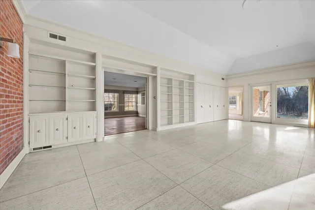 $1,349,000 | 262 Foster Place, Lake Forest, IL 60045