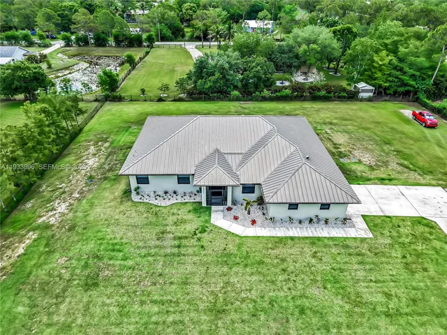 $1,299,995 | 16630 132nd Terrace North, Jupiter, FL 33478