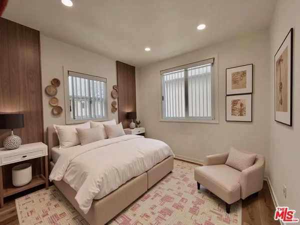 $1,999 | 1321 1/4 Normandie Avenue, Los Angeles, CA 90027