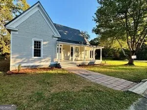 $270,000 | 17843 Main Street, Woodbury, GA 30293