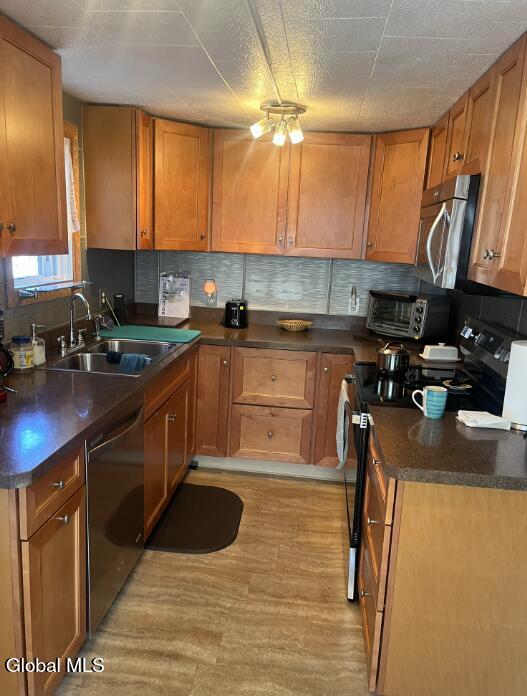63 Dale Street Rensselaer, NY 12144 - Photo 20 of 22 kit