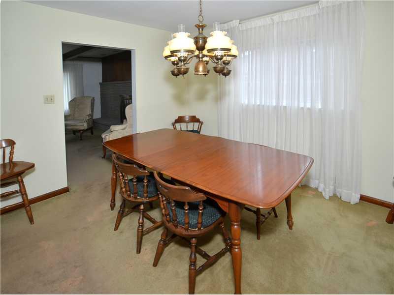 2818 Reiter Road Penn Hills, PA 15235 - Photo 11 of 22 Dining Room.