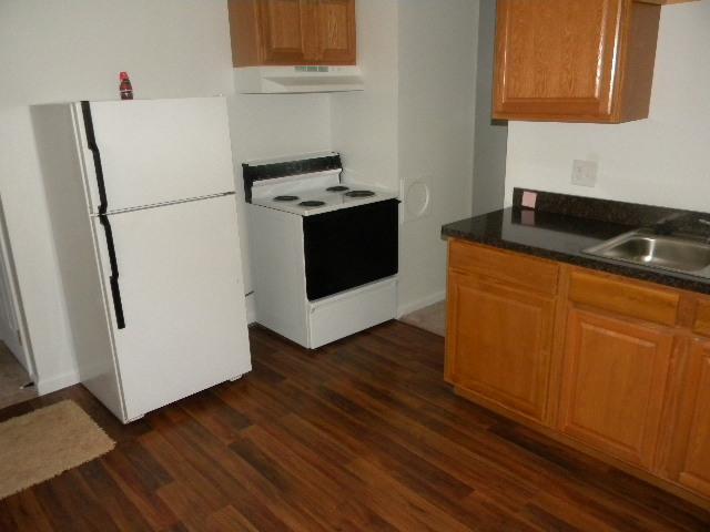 588 Frazier Road North Columbus, OH 43207 - Photo 3 of 8