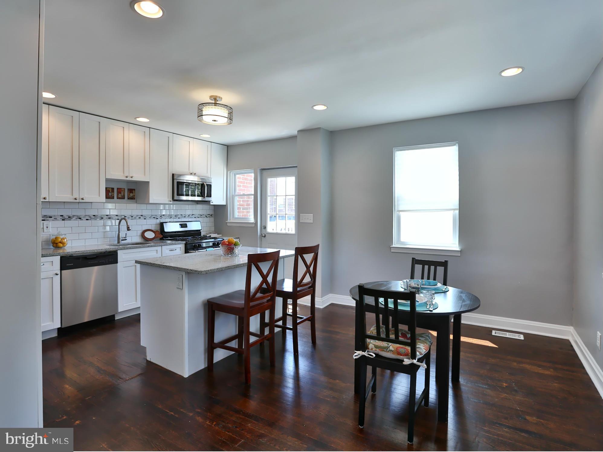 1201 Gleneagle Road Baltimore, MD 21239 - Photo 8 of 30 Dining Room - Kitchen Combo