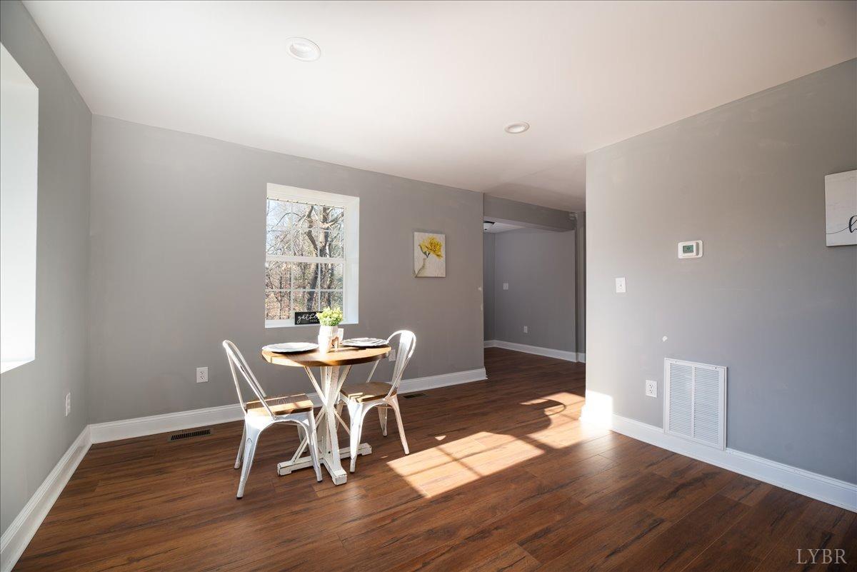 132 Spring Street Madison Heights, VA 24572 - Photo 5 of 63