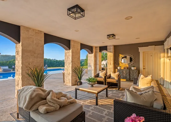 $4,900,000 | S17W28902 Price Court, Genesee, WI 53188