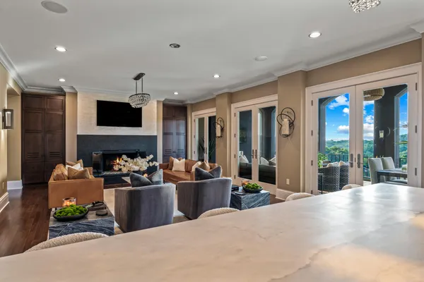 $4,900,000 | S17W28902 Price Court, Genesee, WI 53188