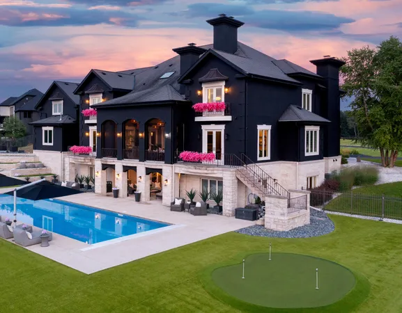 $4,900,000 | S17W28902 Price Court, Genesee, WI 53188