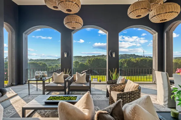 $4,900,000 | S17W28902 Price Court, Genesee, WI 53188