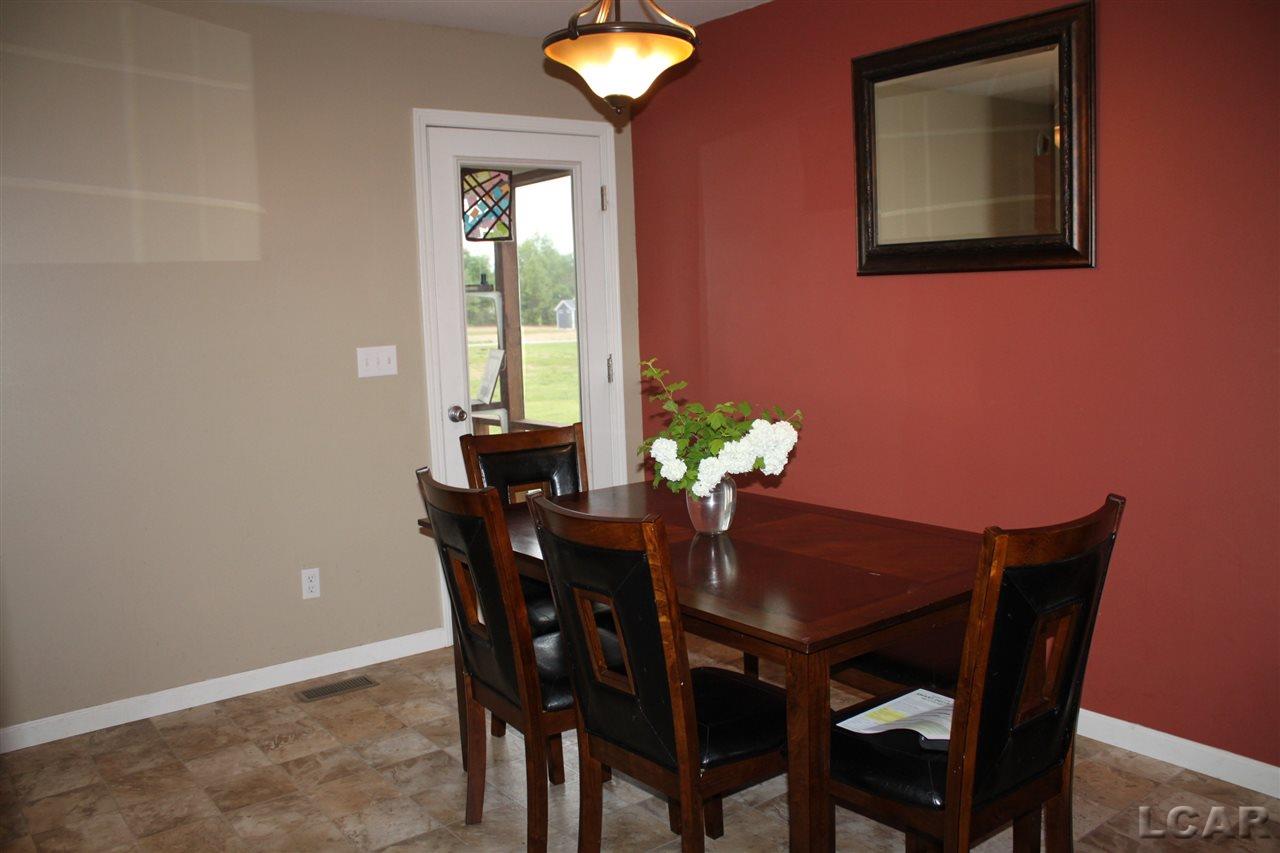 3558 Sutton Road Tecumseh, MI 49286 - Photo 5 of 20