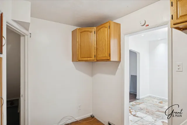 $89,900 | 18408 Kelly Road, Detroit, MI 48224