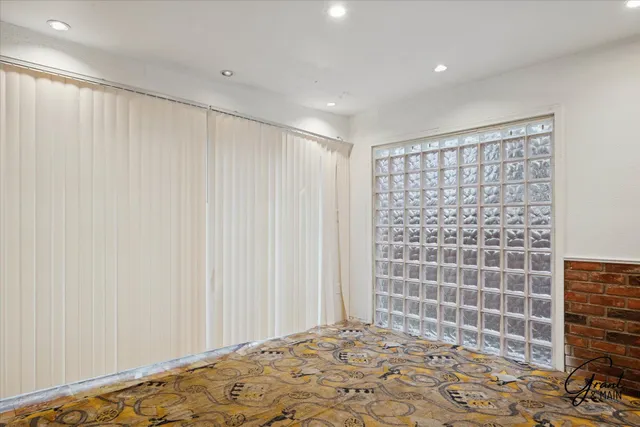 $89,900 | 18408 Kelly Road, Detroit, MI 48224