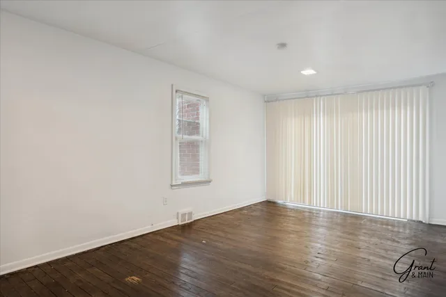 $89,900 | 18408 Kelly Road, Detroit, MI 48224