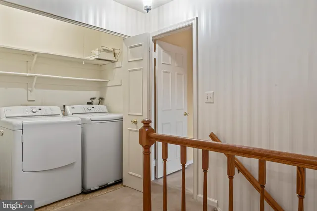 $950,000 | 3216 Nestlewood Drive, Oak Hill, VA 20171